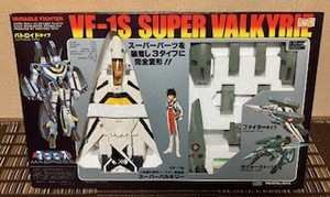 （希少品）タカトクトイス 超時空要塞マクロス VF-1S スーパーバルキリー 1/55