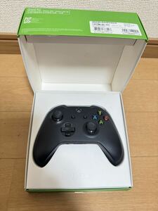 1円から　Xbox ワイヤレスコントローラー Model 1708 箱付きWireless Controller 現状渡し　