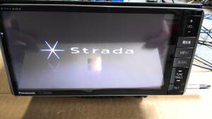 ☆★Panasonic　Strada　CN-S300WD　メモリーナビ　中古品★☆