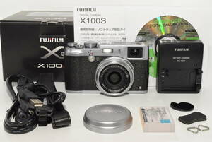 FUJIFILM X100S