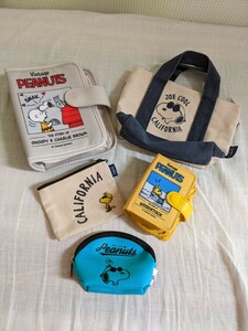  Snoopy [5 point set ] pouch coin case * Mini tote bag * Mini pouch * Mini book type pouch * book type pouch 