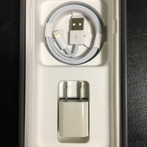 匿名送料込み★新品★ iPhone用2点セット★電源アダプター/丸型ライトニングケーブル