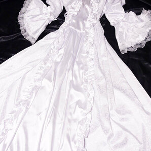 光沢 サテン つるつる ナイロン ゴシック調 フリル ロング ドレス 白 大きいサイズの画像5