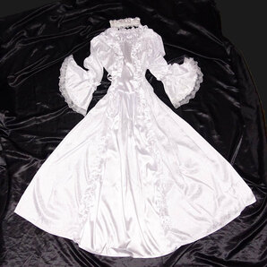 光沢 サテン つるつる ナイロン ゴシック調 フリル ロング ドレス 白 大きいサイズの画像3