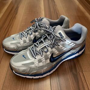 W NIKE P-6000 metalic silver royal 