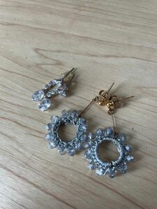 ピアス アクセサリー　ピンクゴールド色　ダイヤピアス　ビーズピアス