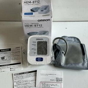 Sj521◆omron オムロン◆自動電子血圧計 HEM-8712 上腕式 血圧計の画像1