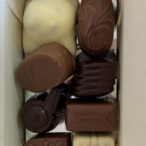 ベルギー購入★アントワープ★ nello★mix チョコレート250g★レオニダス GODIVAの画像1
