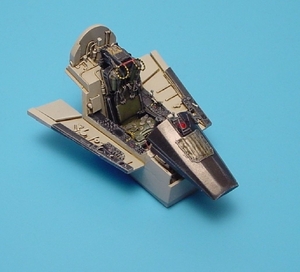 アイリス 4168 1/48 F-8E/H クルセイダー コクピットセット(HASEGAWA用)