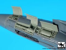 ブラックドッグ A48102 1/48 F-14D 電子機器（ライト+レフト） （AMK用）_画像6