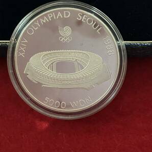 預り品！ソウルオリンピック 銀貨 10000ウォン 5000ウォン シルバー925、大、33.62g、小16.81g 韓国 記念硬貨 ケース入り の画像4