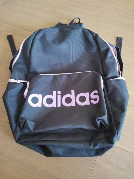 リュック adidas