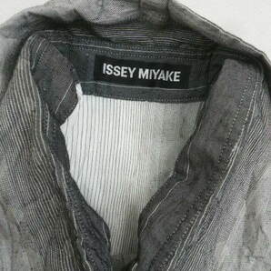 高級感 シワ加工◆ISSEY MIYAKE 長袖 シャツ メンズ サイズ2 M 白 グレー A-POC 紳士 お洒落 お出かけ グラデ イッセイミヤケ〇4-146yの画像10