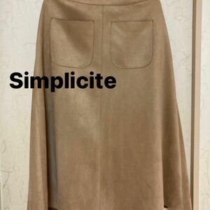 シンプリシテェ Simplicite スカート スエード調
