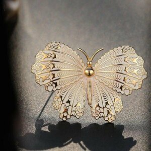 ブローチ チョウ 蝶 バタフライ ビンテージ 動物 アニマル レディース
