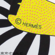 802088646 エルメス HERMES ツイリー 063975S ブラックxローズxジョーヌ シルク FACTORY SUITE スカーフ レディース 展示未使用品_画像4