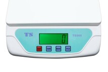 送料690円１g単位　最大30Kgまで計量可能　スケール　デジタル台はかり　電子秤　風袋機能搭載　オートオフ機能_画像3