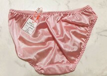 AMO'S STYLE BY Triumph　LサイズPINKサテン光沢色花柄　ショーツ　アモスタイルレース・プライスタグカット品10203148-M020_画像2