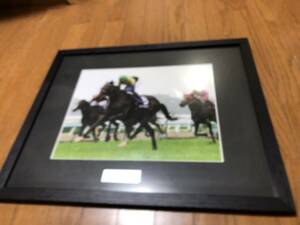 競馬京都宝塚記念名馬ディープインパクト武豊ウイナー黒色木製枠付パネル