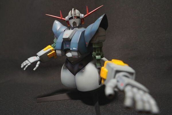 HGUC ジオング 塗装済み完成品