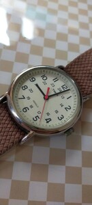 TIMEX タイメックス WEEKENDER ウィークエンダー 腕時計 ベージュ アナログ 時計 中古品/現状品