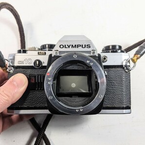 フィルムカメラ オリンパスOM10 ボディ ストラップ付きの画像9