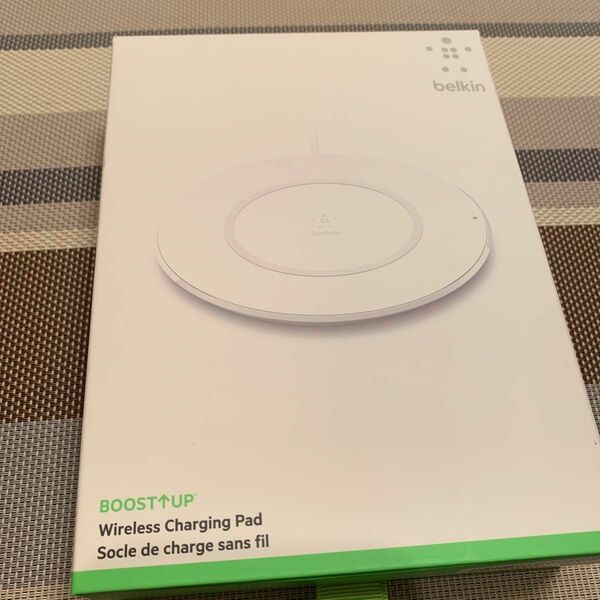 Belkin (ベルキン) Boost Up Wireless Charging Pad (HL802ZM/A) 新品未使用