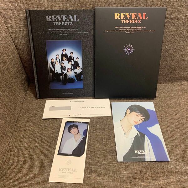 THE BOYZ 1st Full Album 「REVEAL」 moon