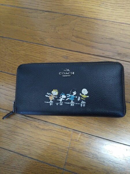 COACH コーチ ラウンドファスナー 長財布