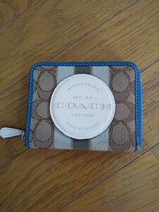 コーチ二つ折り 財布 ラウンドファスナーCOACH