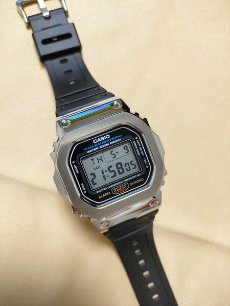 CASIO G-SHOCK カシオ Gショック DW-5600E シルバー ベゼル メタル カスタム 【本体付属】 5600系