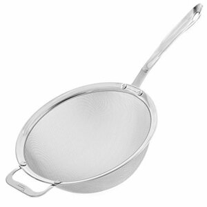 【中古】Yummy Kitchenware 23cm Kitchen Fine Mesh Strainer with Sturdy Handle and Wider Hook - Perfect for Quinoa