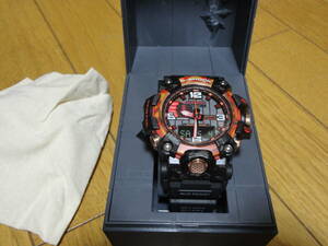  ★　G-SHOCK　40th Anniversary Flare Red GWG-2040FR-1AJR　★