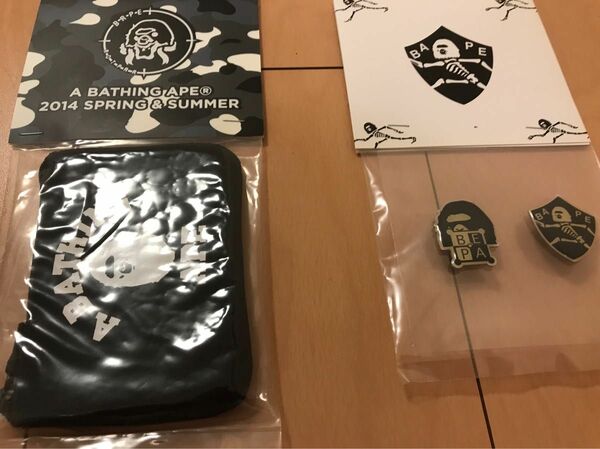 新品未使用未開封　A BATHING APE コインケース/ピンバッジ　エイプ BAPE 非売品　セット