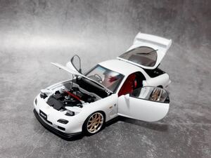 1/18 AUTOart オートアート MAZDA RX-7 FD3S マツダ アンフィニ WHITE Spirit R Type A ホワイト　希少　★白　カスタム品