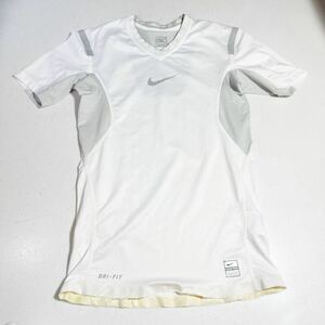 ナイキ NIKE PRO COMBAT プロ コンバット スポーツ トレーニング用 インナーシャツ 165cm