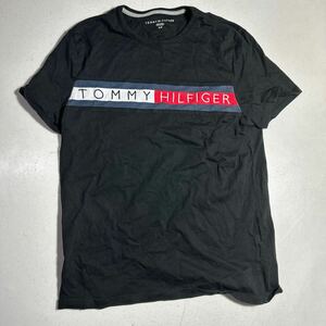 トミーヒルフィガー Tommy HILFIGER Tシャツ 