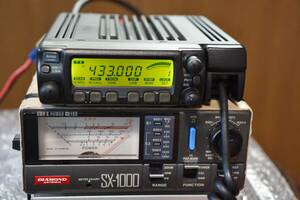 ICOM IC-207 144/430MHz FMモービルトランシバ－ 