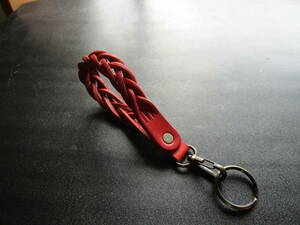  extremely thick red Tochigi cow leather. knitting key hook! belt loop also! hand made! leather!
