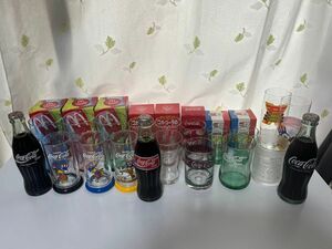 コカコーラ　グラスとボトル