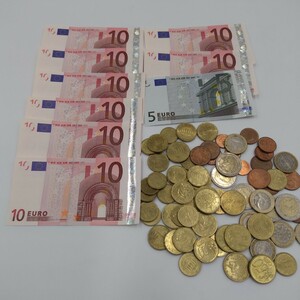 [1 jpy start / postage 185 jpy ] euro note / coin together total 112 euro 86 cent foreign money control number (KO)