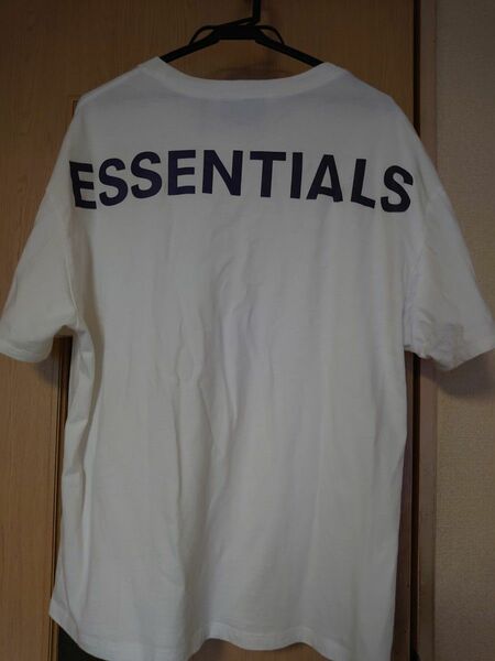 ESSENTIALS　 Tシャツ　 ホワイト　 半袖Tシャツ　 エッセンシャルズ