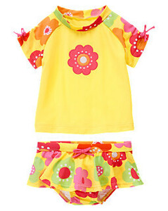 90.[2T] flower up like! short sleeves Rush Guard top and bottom set swimsuit Yellow separate 