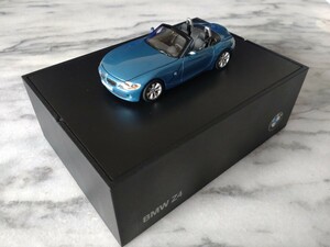 1/43 BMW（E85）モルディブブルー ミニカー 