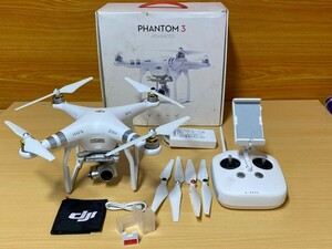  DJI PHANTOM3 ADVANCED W322 ファントム3 アドバンス ドローン ホワイト ケース付き RCドローン　動作品　バッテリーなし!