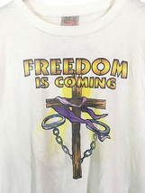 古着 90s 「Freedom is Coming」 十字架 手錠 イエス キリスト アート Tシャツ XL_画像2