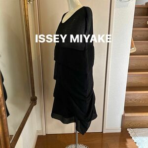 ISSEY MIYAKE me イッセイミヤケ ミー ノースリーブワンピース