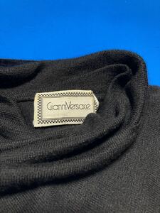  Versace Versace Italy made Lady's knitted size 1 black black beautiful goods vi te-ji