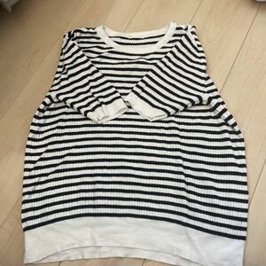 GU 半袖　Tシャツ