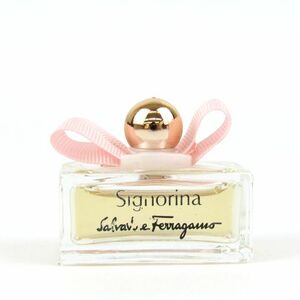 サルヴァトーレフェラガモ ミニ香水 シニョリーナ EDP ほぼ未使用 フレグランス レディース 5mlサイズ Salvatore Ferragamo